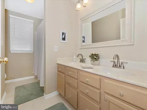 7010 Allington Manor Cir E, Frederick, MD 21703 photo 43
