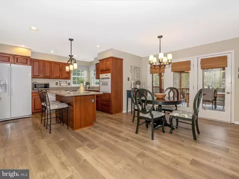 7010 Allington Manor Cir E, Frederick, MD 21703 photo 10
