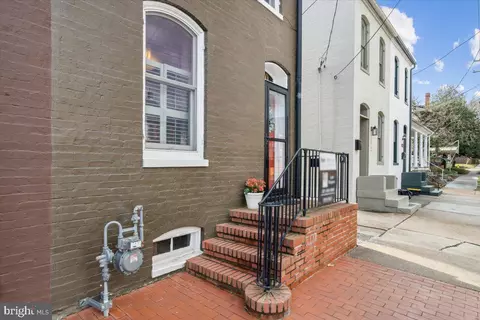 270 W 5th St, Frederick, MD 21701 photo 2