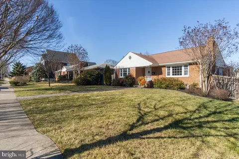 Exterior - 17 Mount Olivet Blvd, Frederick, MD 21701 photo 3 of 17