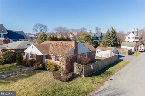 View/Area - 17 Mount Olivet Blvd, Frederick, MD 21701 photo 4 of 12