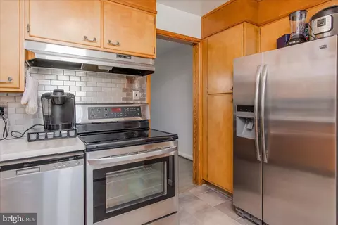 Kitchen - 17 Mount Olivet Blvd, Frederick, MD 21701 photo 3 of 3