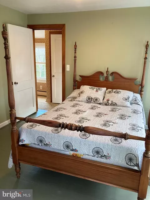 Bedroom - 626 Lee Pl, Frederick, MD 21702 photo 2 of 4