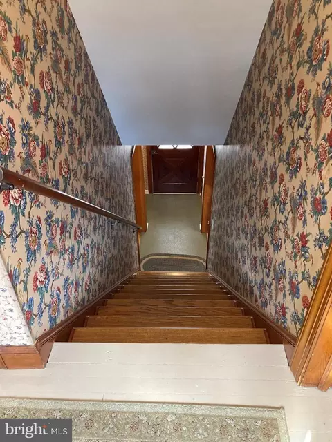 Entry Way - 626 Lee Pl, Frederick, MD 21702 photo 1 of 2