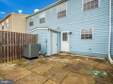 Exterior - 6854 Carnation Cir, Frederick, MD 21703 photo 5 of 9