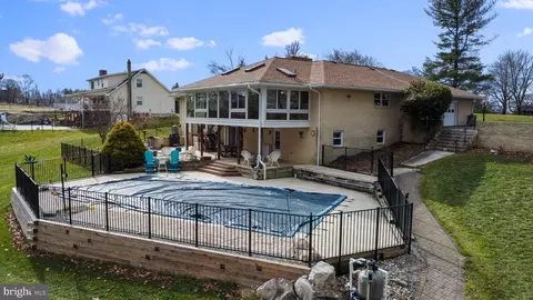 6123 Long Branch Rd, Frederick, MD 21701 photo 6