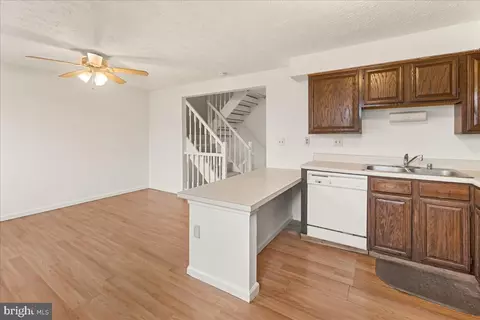 6601 Spokeshave Ct, Frederick, MD 21703 photo 17