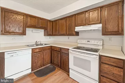 6601 Spokeshave Ct, Frederick, MD 21703 photo 15