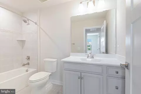 332 Hammersmith Cir, Frederick, MD 21702 photo 12