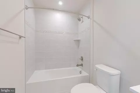332 Hammersmith Cir, Frederick, MD 21702 photo 11
