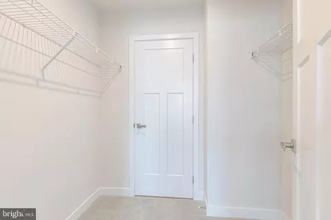 332 Hammersmith Cir, Frederick, MD 21702 photo 9