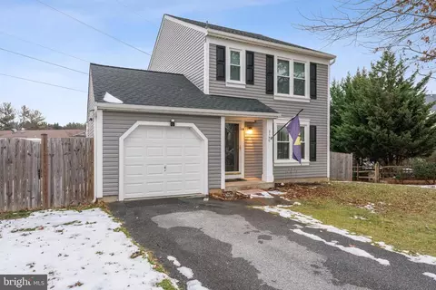 2140 Collingwood Ln, Frederick, MD 21702 photo 3