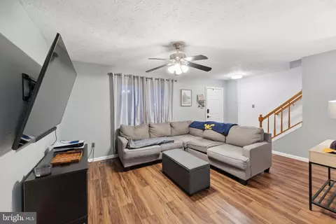 2140 Collingwood Ln, Frederick, MD 21702 photo 6