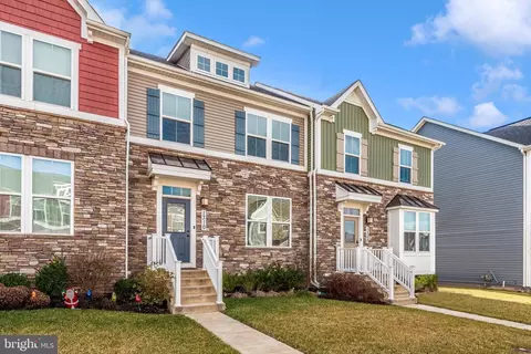 1310 Scheer St, Brunswick, MD 21716