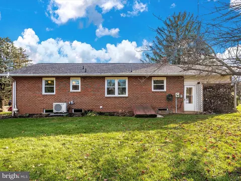 232 Wyngate Dr, Frederick, MD 21701 photo 32