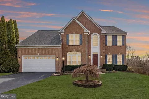 1801 Black Walnut Ct, Frederick, MD 21701