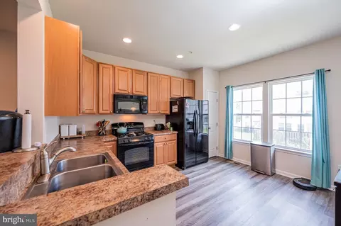 Kitchen - 2004 Spring Run Cir, Frederick, MD 21702 photo 1 of 4