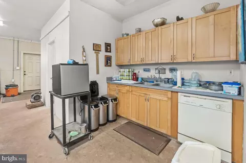 Kitchen - 8040 Blacks Mill Rd, Thurmont, MD 21788 photo 7 of 7