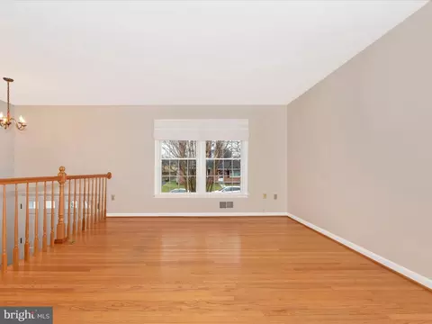 1111 Young Pl, Frederick, MD 21702 photo 5