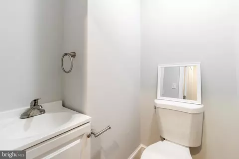 Bath - 27 E 5th St, Frederick, MD 21701 photo 1 of 4
