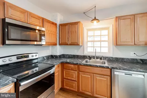 Kitchen - 27 E 5th St, Frederick, MD 21701 photo 4 of 5