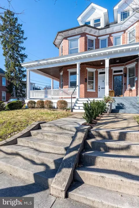 Exterior - 511 Elm St, Frederick, MD 21701 photo 3 of 11