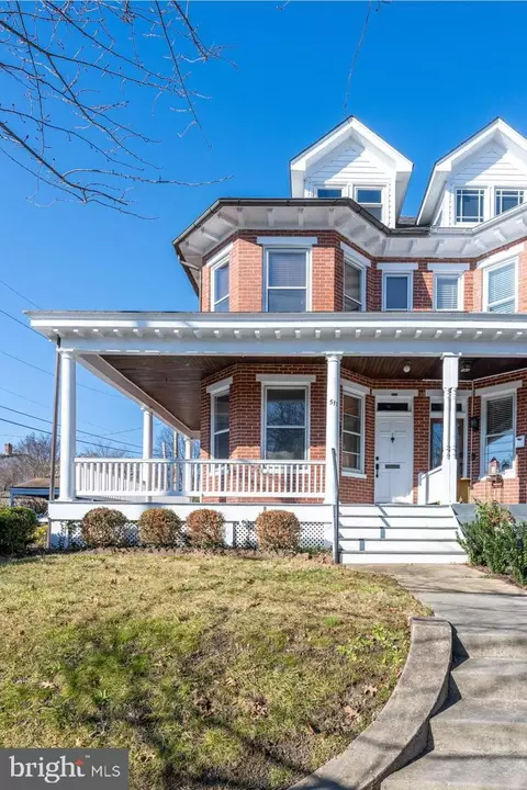 Exterior - 511 Elm St, Frederick, MD 21701 photo 5 of 11