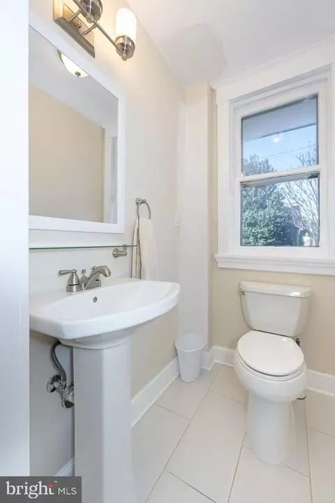 Bath - 511 Elm St, Frederick, MD 21701 photo 1 of 3