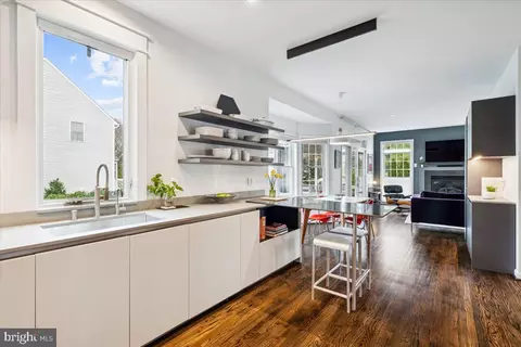 Kitchen - 2554 Bear Den Rd, Frederick, MD 21701 photo 7 of 10