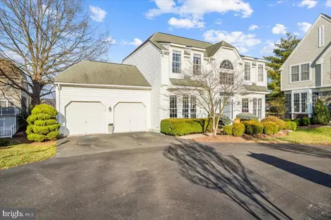 Exterior - 2554 Bear Den Rd, Frederick, MD 21701 photo 10 of 13
