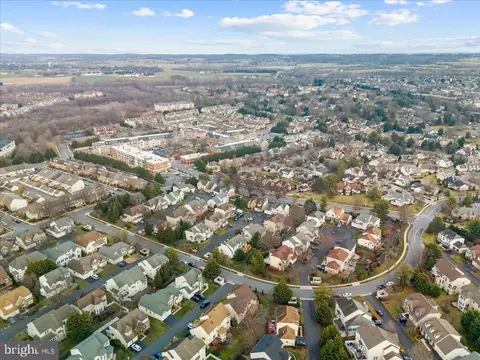 View/Area - 2554 Bear Den Rd, Frederick, MD 21701 photo 2 of 4