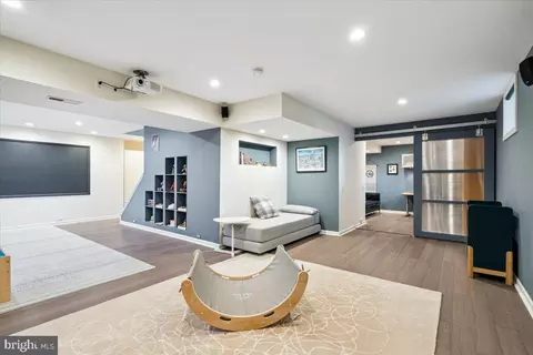 Living - 2554 Bear Den Rd, Frederick, MD 21701 photo 7 of 9