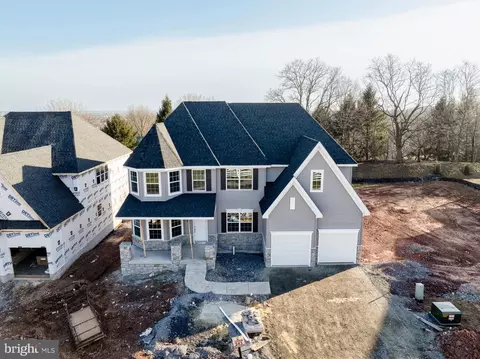 Exterior - 2772 Hillfield Dr, Frederick, MD 21702 photo 2 of 10