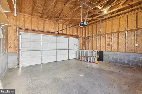 Exterior - 2623 Island Grove Blvd, Frederick, MD 21701 photo 5 of 7