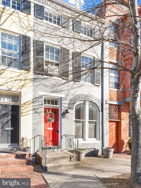 Exterior - 135 W 3rd St, Frederick, MD 21701 photo 2 of 11