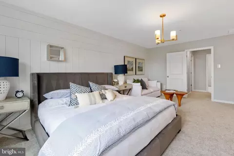 Bedroom - 1997 Fauna Dr, Frederick, MD 21702 photo 4 of 11