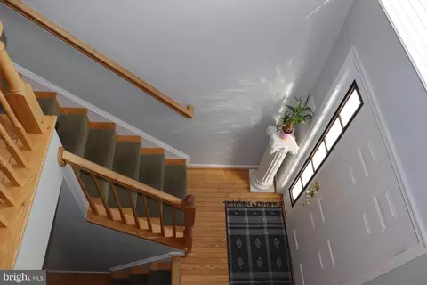 1909 Harpers Ct, Frederick, MD 21702 photo 2