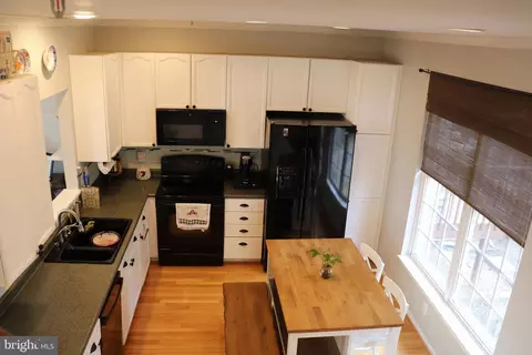 1909 Harpers Ct, Frederick, MD 21702 photo 8