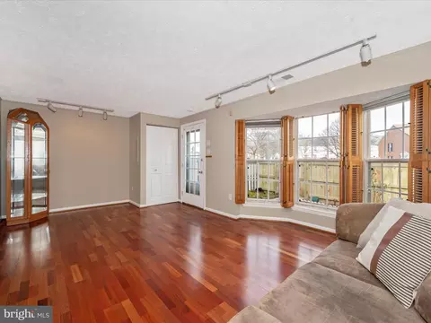 Living - 500 Boysenberry Ln, Frederick, MD 21703 photo 4 of 4