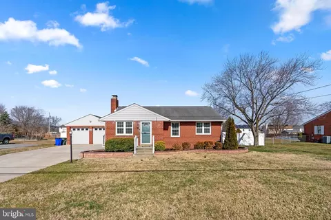 5714 Butterfly Ln, Frederick, MD 21703