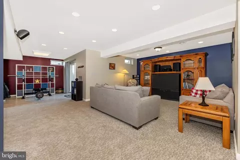 Living - 6434 Brambleton Way, Frederick, MD 21701 photo 3 of 5