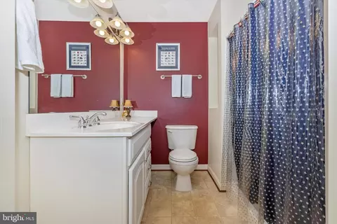 Bath - 6434 Brambleton Way, Frederick, MD 21701 photo 3 of 3