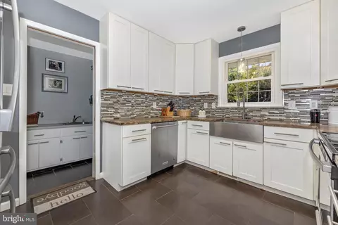 Kitchen - 8216 Glendale Dr, Frederick, MD 21702 photo 5 of 5