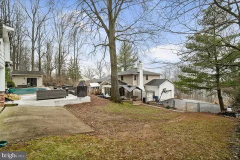 Exterior - 5523 Jefferson Blvd, Frederick, MD 21703 photo 16 of 20