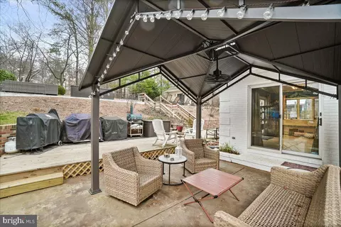 Exterior - 5523 Jefferson Blvd, Frederick, MD 21703 photo 7 of 20