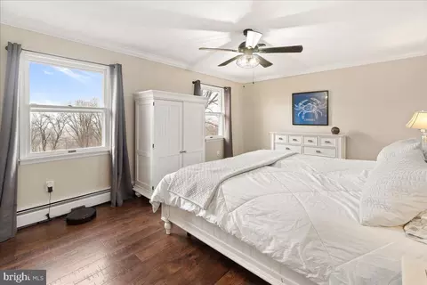 Bedroom - 5523 Jefferson Blvd, Frederick, MD 21703 photo 4 of 5
