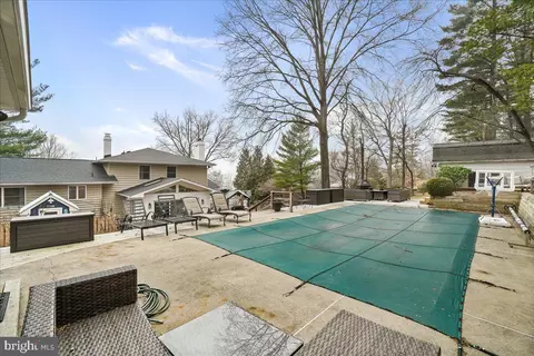 Exterior - 5523 Jefferson Blvd, Frederick, MD 21703 photo 12 of 20