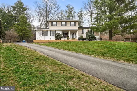 Exterior - 5523 Jefferson Blvd, Frederick, MD 21703 photo 4 of 20