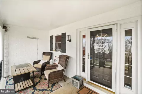 Exterior - 5523 Jefferson Blvd, Frederick, MD 21703 photo 3 of 20