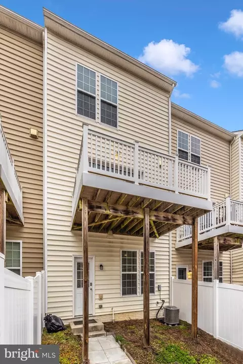 Exterior - 2721 Egret Way, Frederick, MD 21701 photo 8 of 12